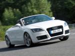 Audi TT 2.0 TFSI Quattro Roadster 2010 года (UK)
